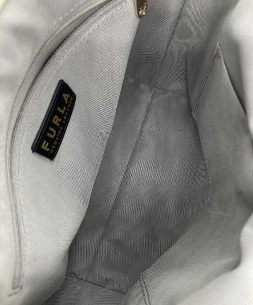 FURLA（フルラ）FURLA (フルラ) DANAE HOBO ダナエ ホーボー レザーショルダーバッグ グリーンの古着・服飾アイテム