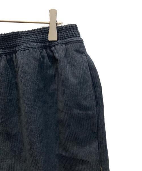 NIKE SB（ナイキエスビー）NIKE SB (ナイキエスビー) コーデュロイ スケートボード ショートパンツ ブラック サイズ:XL 未使用品の古着・服飾アイテム