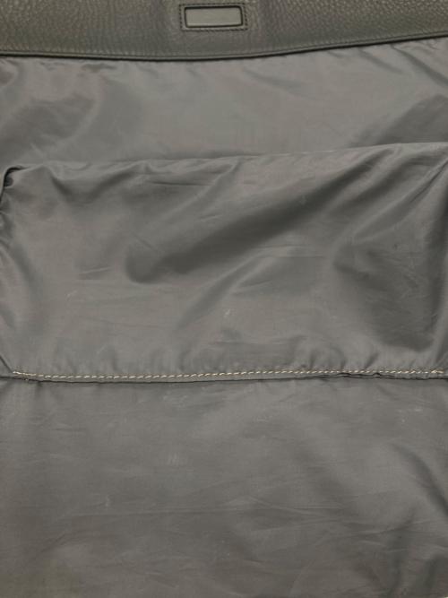 object.io（オブジェクツアイオー）object.io (オブジェクツアイオー) ESSENTIAL DAYILY LEATHER HOBO MEDIUM エッセンシャル デイリー レザー ホーボー ミディアム ショルダーバック ブラックの古着・服飾アイテム