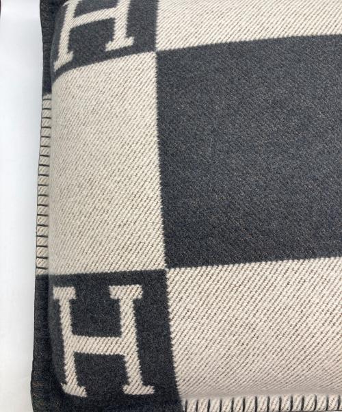 HERMES（エルメス）HERMES (エルメス) Hロゴ クッション ブラック サイズ:下記参照の古着・服飾アイテム