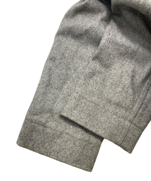 CARVEN（カルヴェン）CARVEN (カルヴェン) フード付きダッフルコート グレー サイズ:48の古着・服飾アイテム