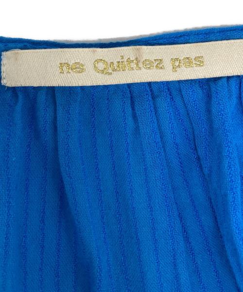 ne quittez pas（ヌキテパ）ne quittez pas (ヌキテパ) コットン刺繍ブラウス ブルー×レッド サイズ:Sの古着・服飾アイテム