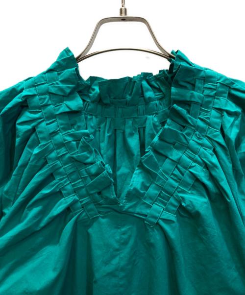 BEATRICE（ベアトリス）BEATRICE (ベアトリス) フリルギャザーVネックワンピース グリーン サイズ:38の古着・服飾アイテム