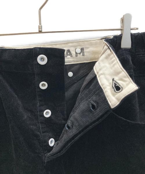 Denham（デンハム）Denham (デンハム) CROSS BACK MIJI コーデュロイ ショーツ ブラック サイズ:Lの古着・服飾アイテム