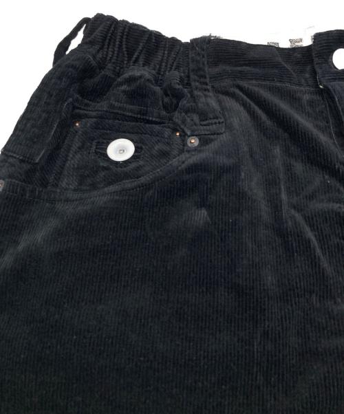 Denham（デンハム）Denham (デンハム) CROSS BACK MIJI コーデュロイ ショーツ ブラック サイズ:Lの古着・服飾アイテム