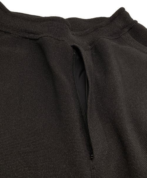 CFCL（シーエフシーエル）CFCL (シーエフシーエル) PAPER GARTER PANTS ブラック サイズ:1の古着・服飾アイテム