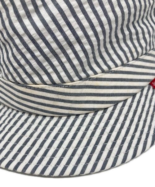 SUPREME（シュプリーム）SUPREME (シュプリーム) BROOKS BROTHERS (ブルックスブラザーズ) バケットハット ホワイト×グレー サイズ:下記参照の古着・服飾アイテム