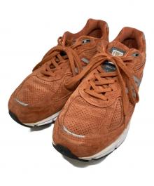 NEW BALNCE（ニューバランス）の古着「990 ローカットスニーカー」｜オレンジ