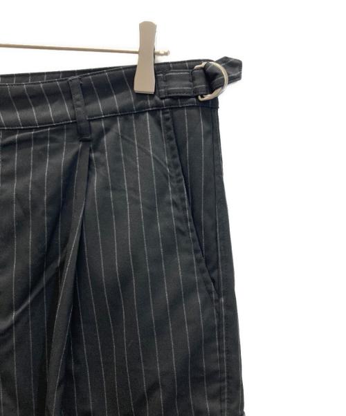 FOUND（ファウンド）FOUND (ファウンド) Hava Pinstripe Pleated Cargo Trousers ネイビー サイズ:SIZE 34の古着・服飾アイテム