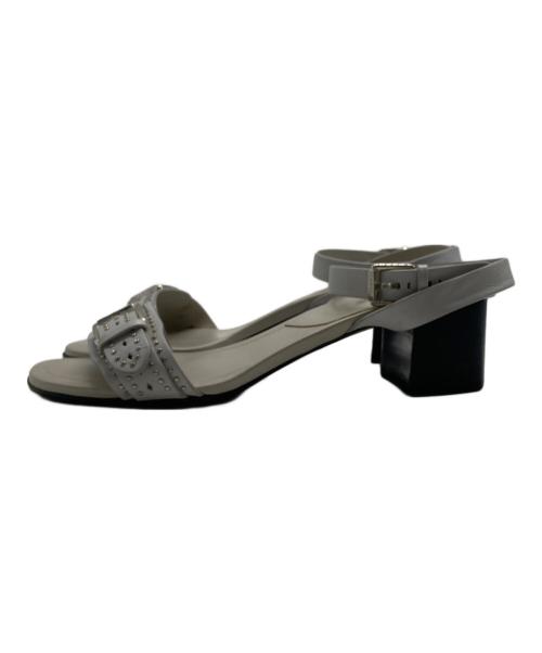 TOD'S（トッズ）TOD'S (トッズ) スタッズベルトストラップサンダル グレー サイズ:38 1/2の古着・服飾アイテム