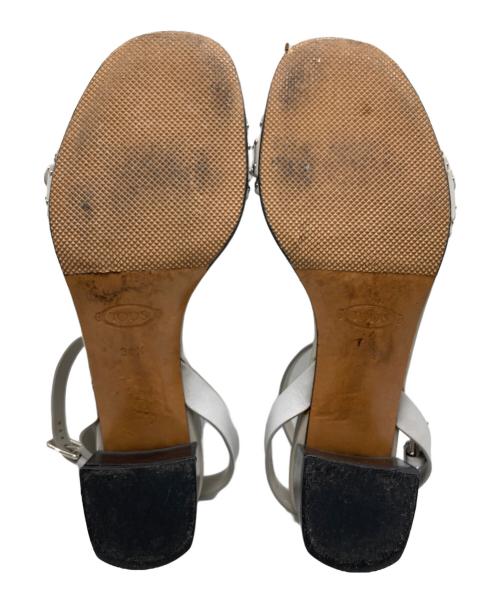 TOD'S（トッズ）TOD'S (トッズ) スタッズベルトストラップサンダル グレー サイズ:38 1/2の古着・服飾アイテム