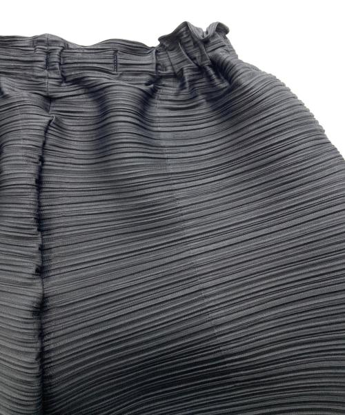 PLEATS PLEASE（プリーツプリーズ）PLEATS PLEASE (プリーツプリーズ) MONTHLY COLORS プリーツパンツ グレー サイズ:145/3の古着・服飾アイテム