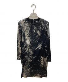 ALEXANDER McQUEEN（アレキサンダーマックイーン）の古着「フェザープリントシルクドレス」｜ブラック