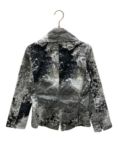 ISSEY MIYAKE（イッセイミヤケ）ISSEY MIYAKE (イッセイミヤケ) 立体模様 グラフィック シワ加工 テーラードジャケット ブラック×グレー サイズ:1の古着・服飾アイテム