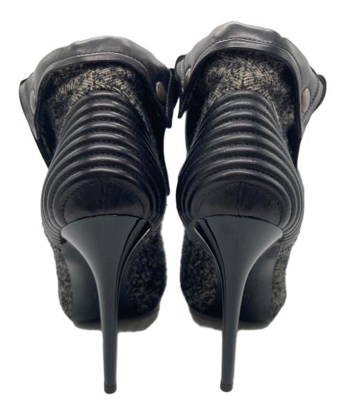 ALEXANDER McQUEEN（アレキサンダーマックイーン）ALEXANDER McQUEEN (アレキサンダーマックイーン) ツイードオープントゥパンプス グレー サイズ:36 1/2の古着・服飾アイテム