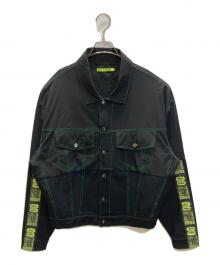 T.C.R BY TOUCHER（ティー.シー.アール バイ トゥシェ）の古着「T.C.R EQUIPMENT TRUCKER JACKET V2」｜ブラック
