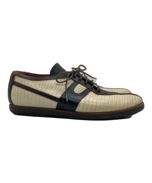 DRIES VAN NOTEN（ドリスヴァンノッテン）DRIES VAN NOTEN (ドリスヴァンノッテン) レースアップシューズ ベージュ×ブラック サイズ:36の古着・服飾アイテム