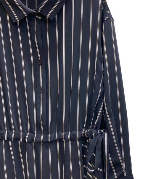 ADORE（アドーア）ADORE (アドーア) ダブルサテンストライプワンピース ネイビー サイズ:SIZE 38の古着・服飾アイテム