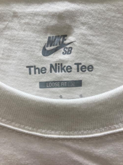 NIKE SB（ナイキエスビー）NIKE SB (ナイキエスビー) Club 58 FC Tee ホワイト サイズ:L 未使用品の古着・服飾アイテム