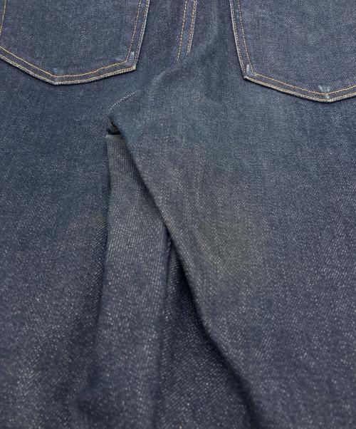 LEVI'S MADE&CRAFTED（リーバイスメイドクラフテッド）LEVI'S MADE&CRAFTED (リーバイスメイドクラフテッド) BORROWED FROM THE BOYS ジーンズ インディゴ サイズ:W25の古着・服飾アイテム