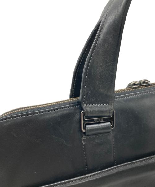 TUMI（トゥミ）TUMI (トゥミ) HARRISON SENECA ハリソン セネカ スリム・ブリーフケース ブラックの古着・服飾アイテム