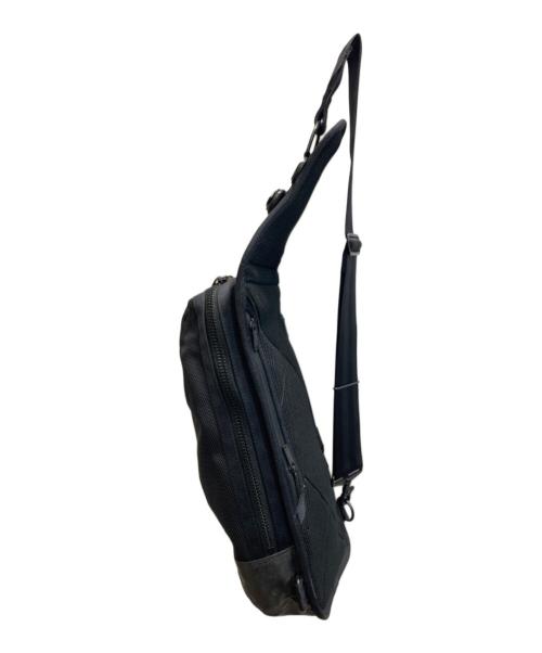 PORTER（ポーター）PORTER (ポーター) HEAT SLING SHOULDER BAG ヒートスリング ショルダーバッグ ブラックの古着・服飾アイテム