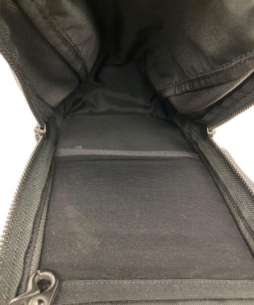 PORTER（ポーター）PORTER (ポーター) HEAT SLING SHOULDER BAG ヒートスリング ショルダーバッグ ブラックの古着・服飾アイテム