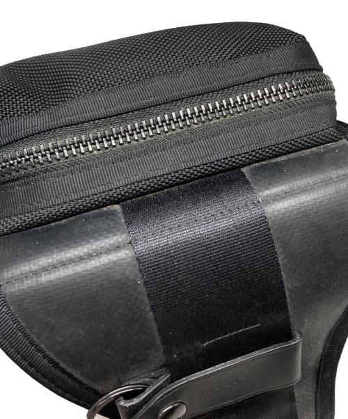 PORTER（ポーター）PORTER (ポーター) HEAT SLING SHOULDER BAG ヒートスリング ショルダーバッグ ブラックの古着・服飾アイテム