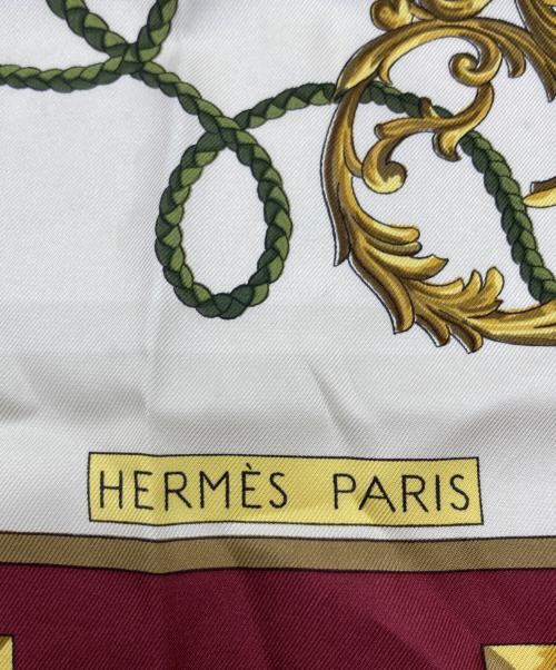 HERMES（エルメス）HERMES (エルメス) カレ90 Les Cles レ・クレス シルクスカーフ レッド×ベージュの古着・服飾アイテム