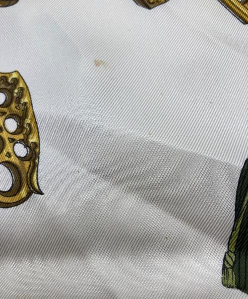 HERMES（エルメス）HERMES (エルメス) カレ90 Les Cles レ・クレス シルクスカーフ レッド×ベージュの古着・服飾アイテム