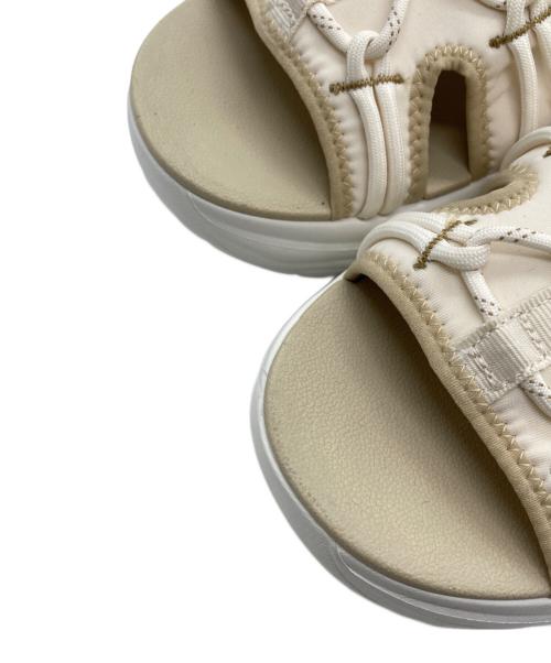 PUMA（プーマ）PUMA (プーマ) CILIA WEDGE SANDAL ベージュ サイズ:26cmの古着・服飾アイテム