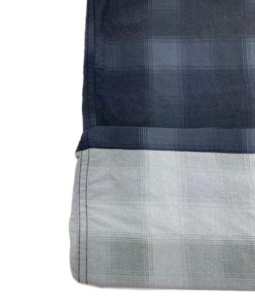 city country city（シティーカントリーシティー）CITY COUNTRY CITY (シティーカントリーシティー) TASLAN NYLON CHECK SHIRT グレー サイズ:SIZE Mの古着・服飾アイテム