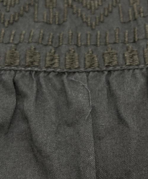 KAGURE（カグレ）kagure (カグレ) フロント刺繍フレンチブラウス ブラック サイズ:size  Freeの古着・服飾アイテム