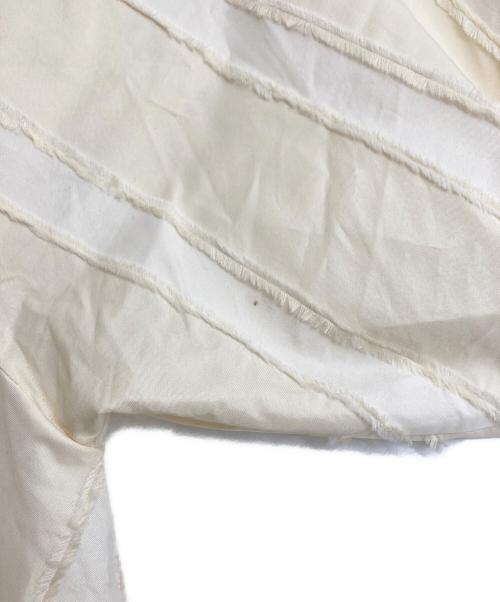 GANNI（ガニー）GANNI (ガニー) ストライプ タフタ ワイドスリーブ フィットブラウス ベージュ サイズ:SIZE XSの古着・服飾アイテム