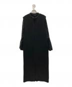 ANDRESDアンドレスド）の古着「BELL SLEEVE SLIT DRESS」｜ブラック