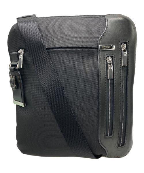 TUMI（トゥミ）TUMI (トゥミ) ARRIVE McCarren Zip Top Crossbody アリーヴェ マッカラン ジップ トップ クロスボディ バッグ ブラックの古着・服飾アイテム