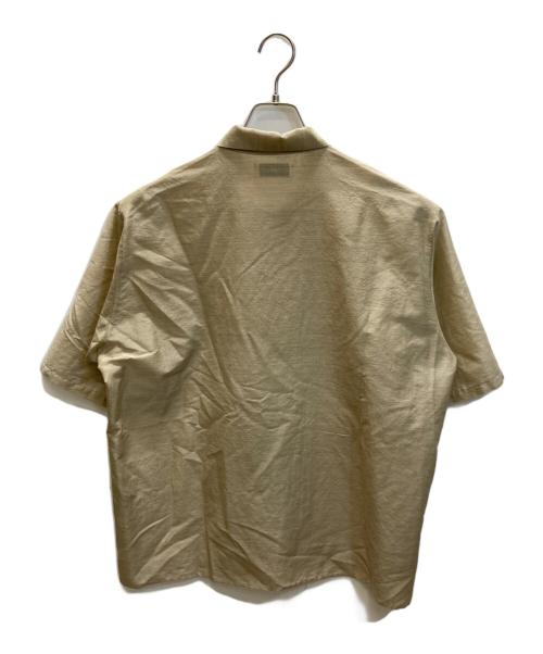 MARKA（マーカ）MARKA (マーカ) OPEN COLLAR S/S SHIRT -WOOL SILK FEATHER CLOTH- ベージュ サイズ:3の古着・服飾アイテム