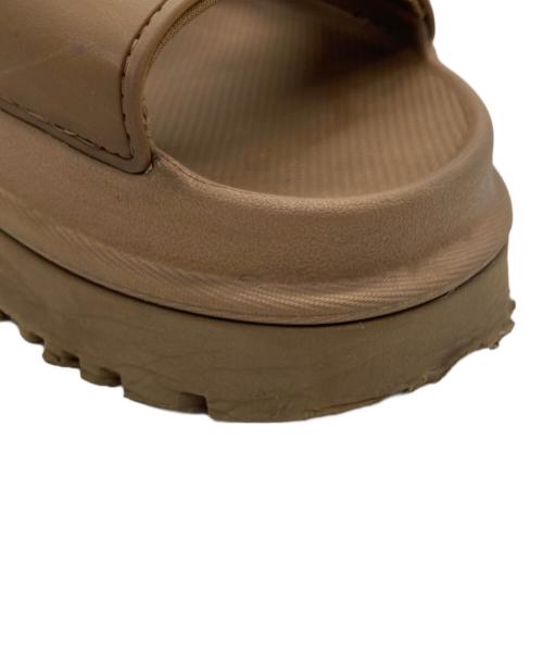 UGG（アグ）UGG (アグ) GoldenGlow ブラウン サイズ:25の古着・服飾アイテム