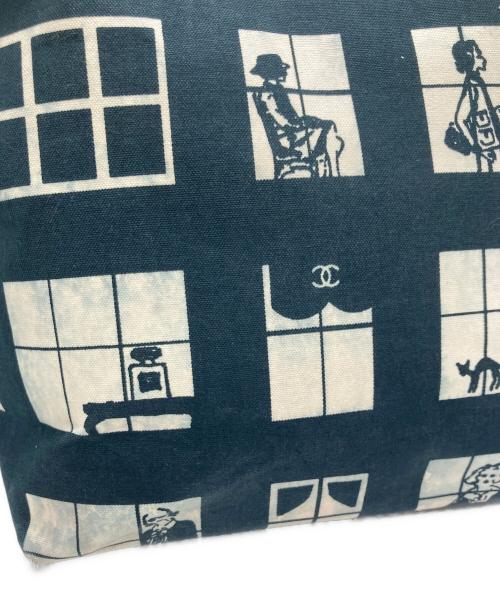 CHANEL（シャネル）CHANEL (シャネル) ウィンドウズライン キャンバス トートバッグ ブラック×ホワイト サイズ:下記参照の古着・服飾アイテム