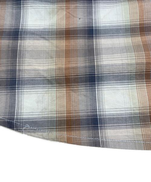CarHartt（カーハート）CarHartt (カーハート) チェックシャツ ブラウン サイズ:Mの古着・服飾アイテム