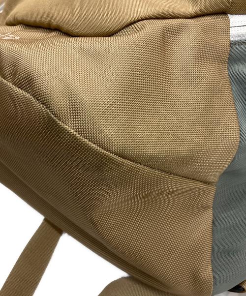 ARC'TERYX（アークテリクス）ARC'TERYX (アークテリクス) Mantis 32 BACKPACK ベージュ サイズ:下記参照の古着・服飾アイテム