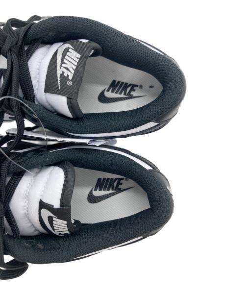 NIKE（ナイキ）NIKE (ナイキ) WMNS DUNK LOW ホワイト×ブラック サイズ:23.0 未使用品の古着・服飾アイテム