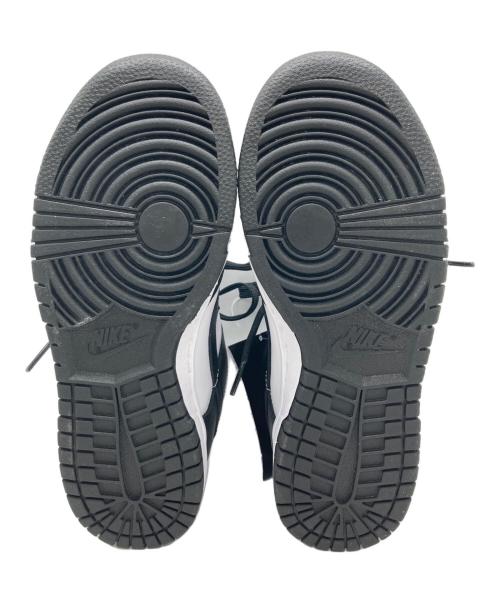 NIKE（ナイキ）NIKE (ナイキ) WMNS DUNK LOW ホワイト×ブラック サイズ:23.0 未使用品の古着・服飾アイテム