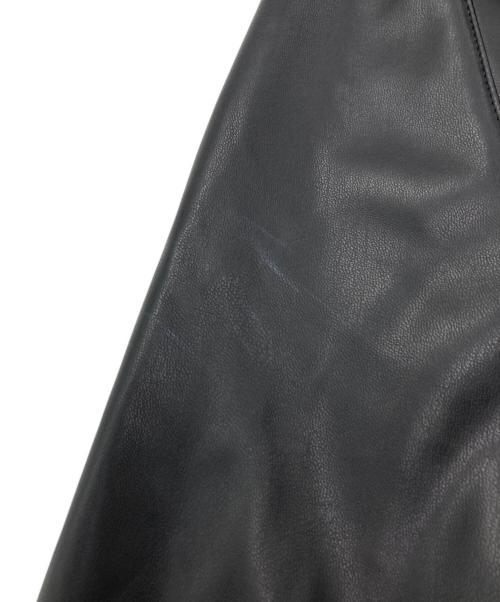 BARACUTA（バラクータ）BARACUTA (バラクータ) FAKE LEATHER G4 BOX JACKET ブラック サイズ:SIZE 42の古着・服飾アイテム