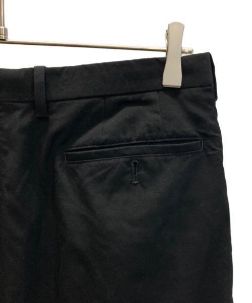 LAD MUSICIAN（ラッドミュージシャン）LAD MUSICIAN (ラッドミュージシャン) 2TUCK CROPPED WIDE SLACKS ブラック サイズ:SIZE 44の古着・服飾アイテム