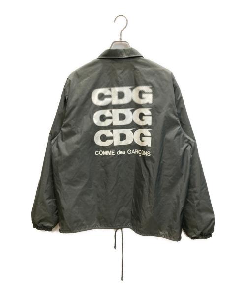 GOOD DESIGN SHOP COMME des GARCONS（グッドデザインショップ コムデギャルソン）GOOD DESIGN SHOP COMME des GARCONS (グッドデザインショップ コムデギャルソン) バックプリントコーチジャケット グレー サイズ:SIZE Lの古着・服飾アイテム
