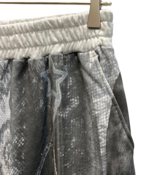 MITSUKI（ミツキ）Mitsuki (ミツキ) Printed Pants グレー サイズ:SIZE Free 未使用品の古着・服飾アイテム