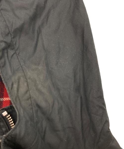 WOOLRICH WOOLEN MILLS（ウールリッチウーレンミルズ）WOOLRICH WOOLEN MILLS (ウールリッチウーレンミルズ) NEPENTHES (ネペンテス) 別注オイルドマウンテンジャケット ブラック サイズ:SIZE Sの古着・服飾アイテム