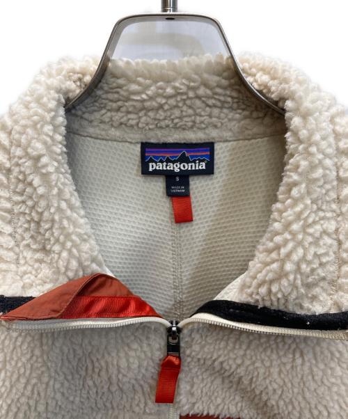 Patagonia（パタゴニア）Patagonia (パタゴニア) クラシック・レトロX・ジャケット ベージュ×オレンジ サイズ:Sの古着・服飾アイテム