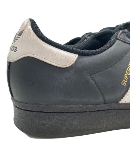 adidas（アディダス）adidas (アディダス) SUPER STAR ローカットスニーカー ブラック サイズ:JP 260の古着・服飾アイテム